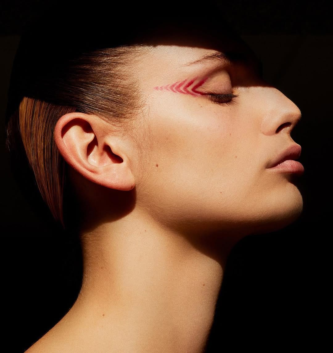 Post 8 by 木村淳一郎(Junichiro Kimura) / shu uemura artist on Instagram (image)