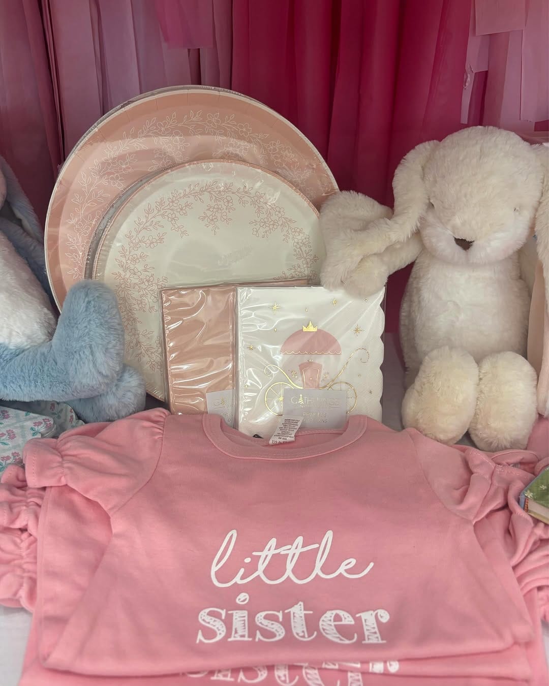 Post 7 by Little Hoot Designs on Instagram (carousel)