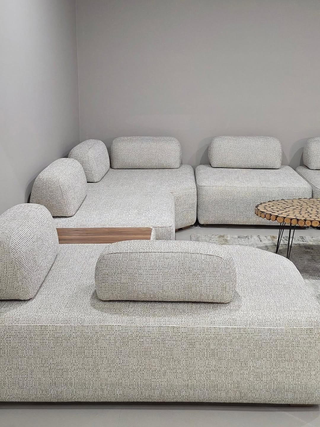 Post 5 by AVENTO FURNITURE on Instagram (carousel)