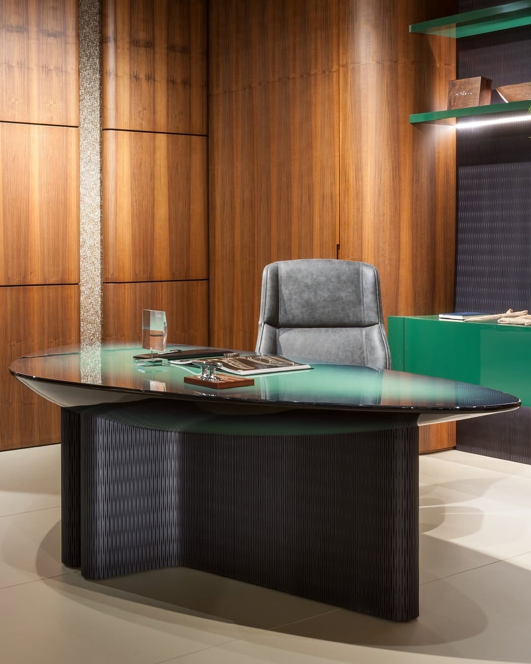 Post 6 by Laurameroni Design Collection on Instagram (carousel)