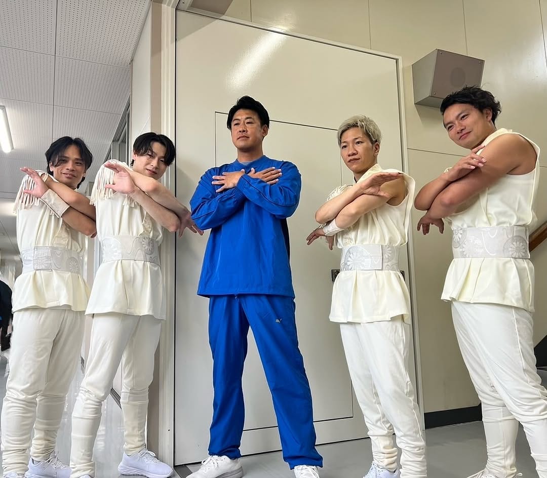 Post 8 by BLUE TOKYO Official on Instagram (carousel)