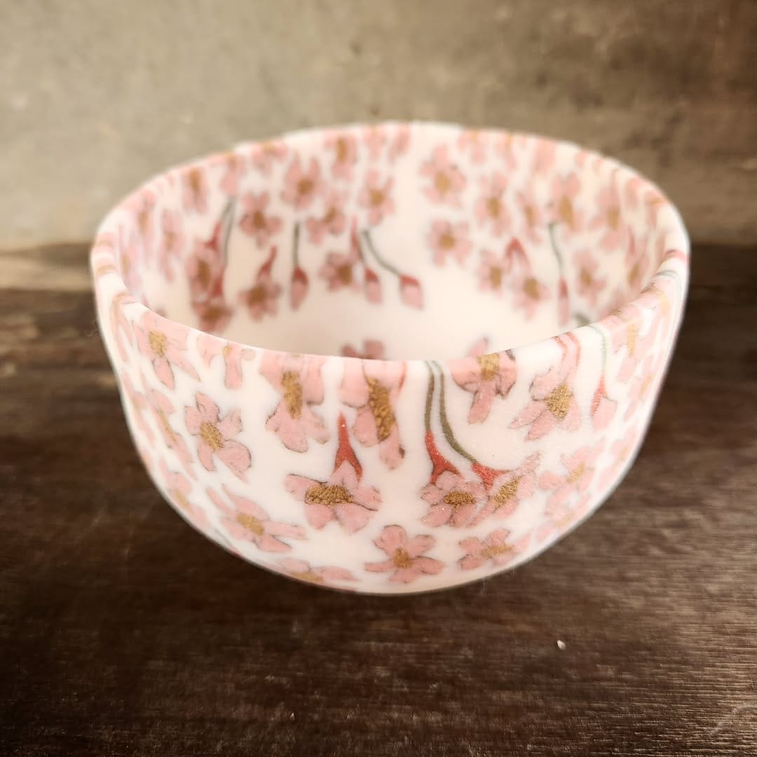 Post 10 by YUKIKO TAKAHASHI／Nerikomi Potter on Instagram (carousel)