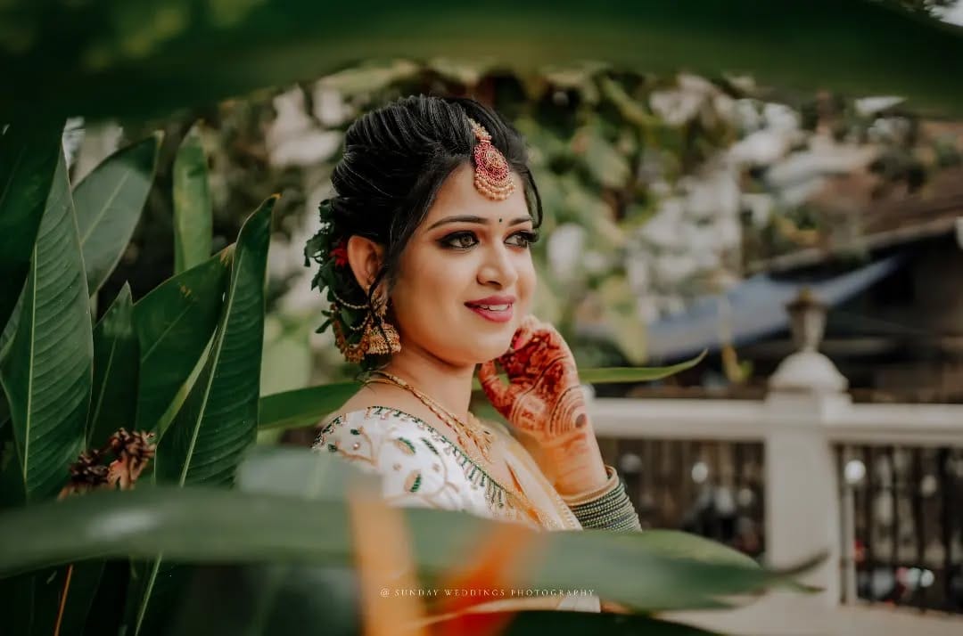 Post 8 by Sunday Wedding Films on Instagram (carousel)