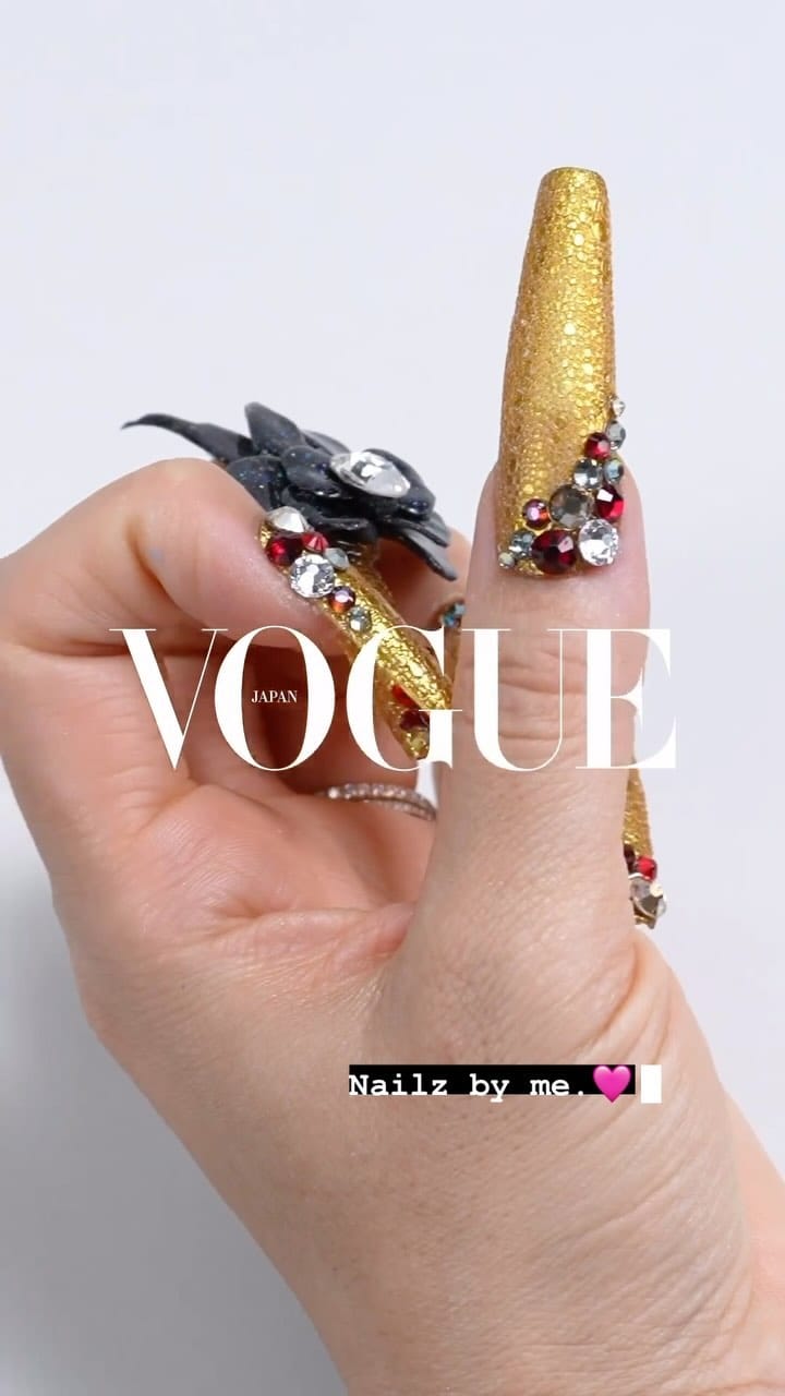 Post 8 by AYA | International Nail Artist on Instagram (video)