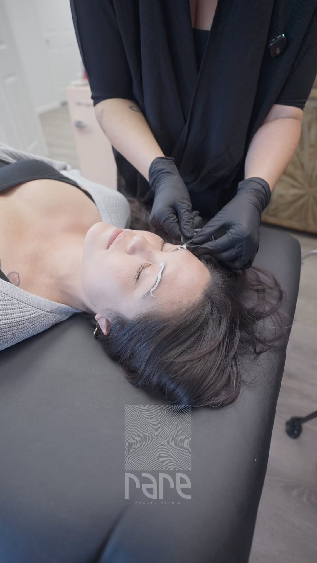 Post 6 by NATURAL BROW MICROBLADING on Instagram (video)