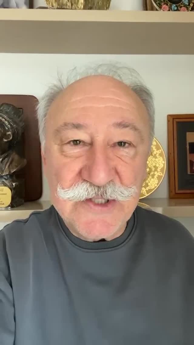 Post 2 by Altan Erkekli on Instagram (video)