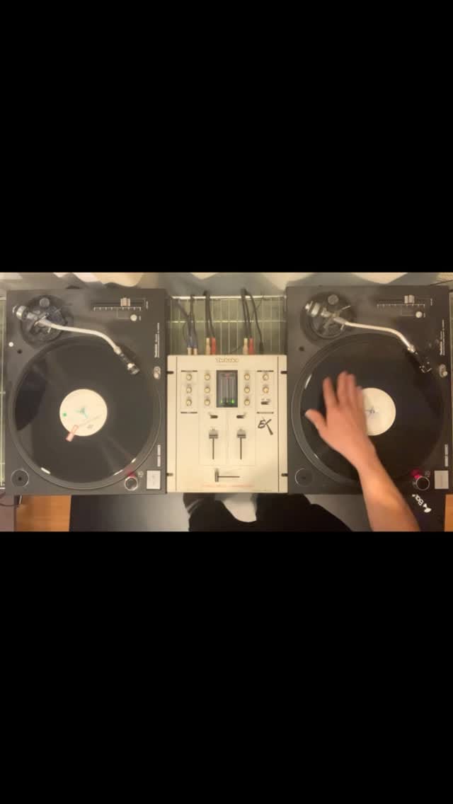 Post 4 by DJ YOSUKE on Instagram (video)