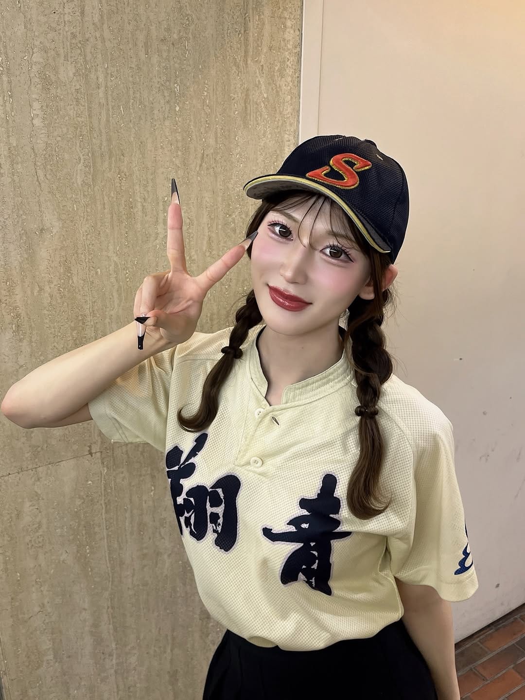 Post 10 by みよん on Instagram (carousel)