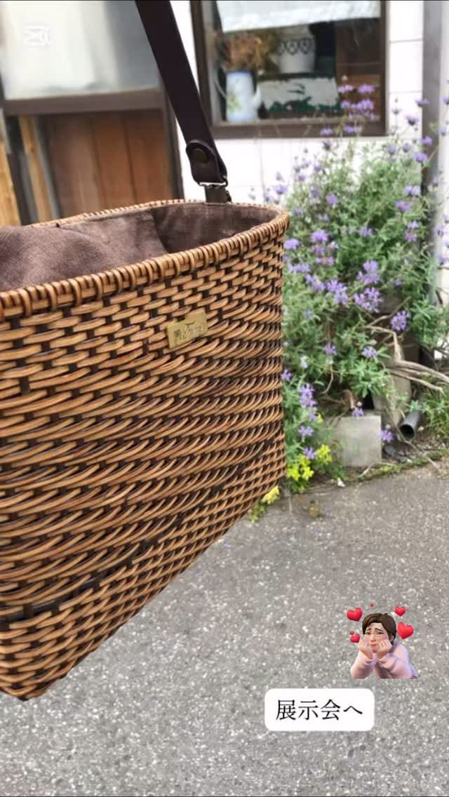 Post 7 by 伊藤 富美【籐工芸作家・手作り籐かご教室】 on Instagram (video)