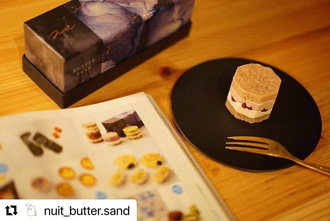 Post 4 by 武井 未来恵｜Chel ärt works on Instagram (carousel)