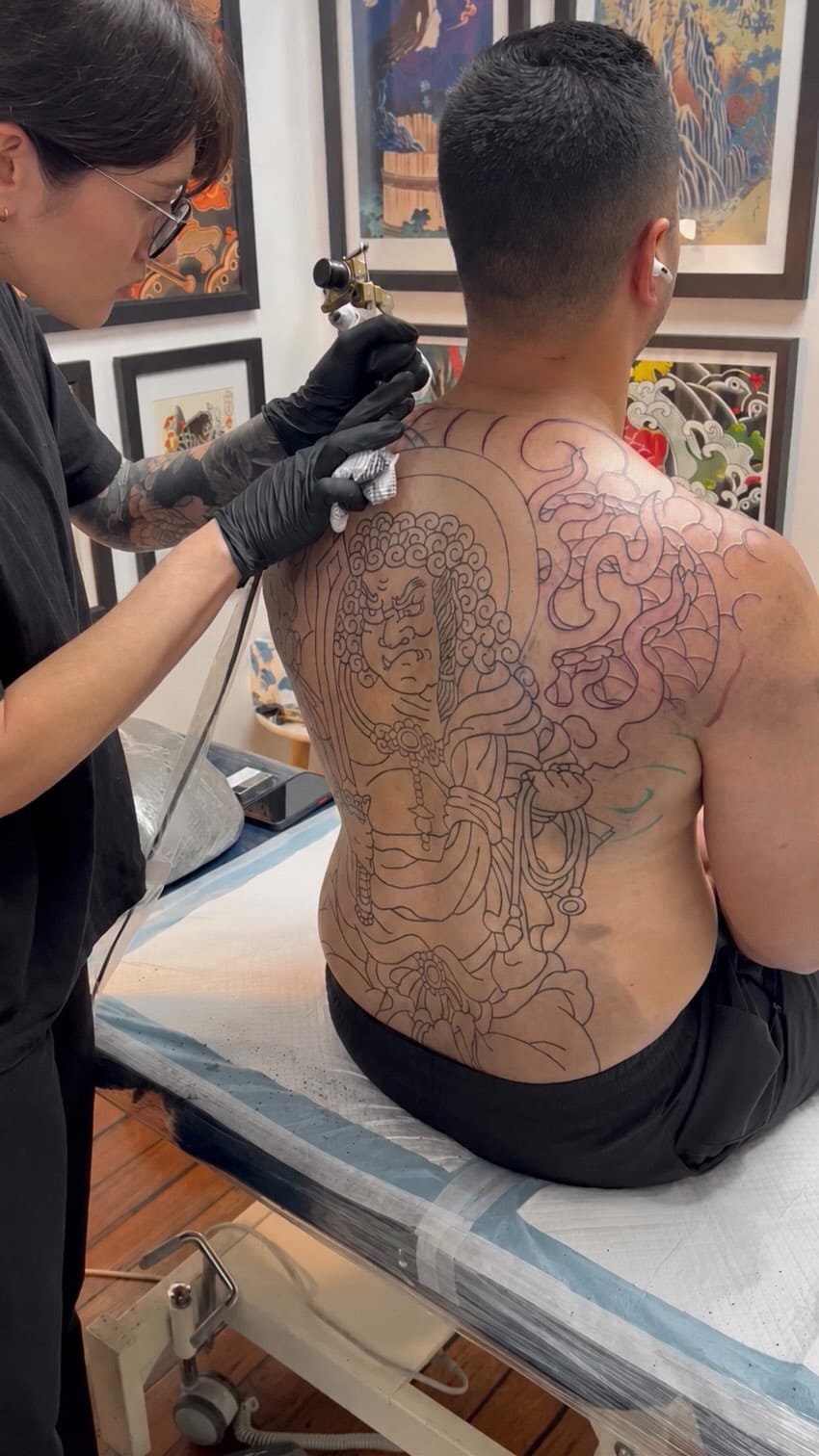 Post 2 by Horiyama Tattoo on Instagram (video)