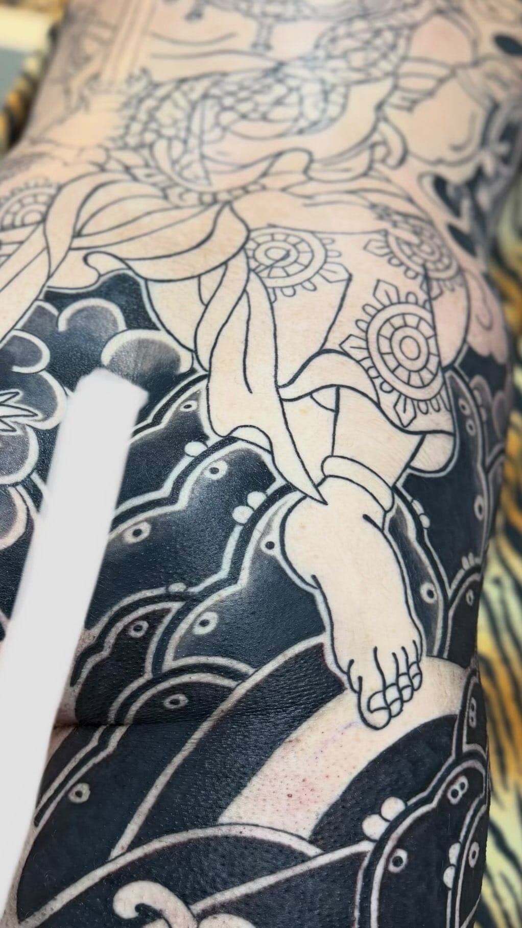 Post 6 by Horiyama Tattoo on Instagram (video)
