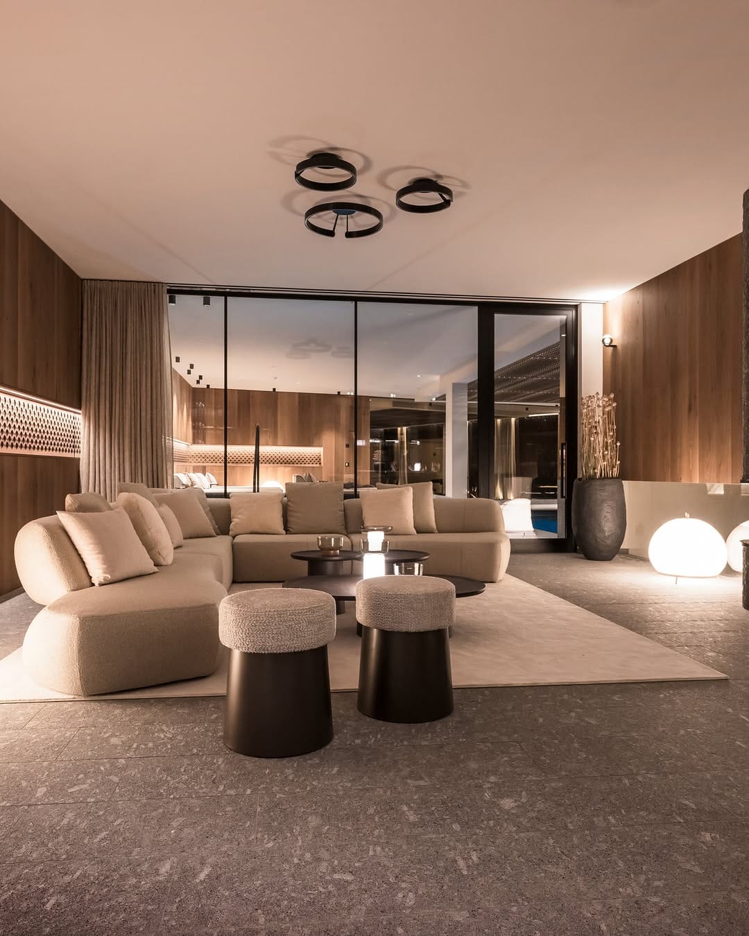 Post 4 by Heimtex Interiors Srl on Instagram (carousel)