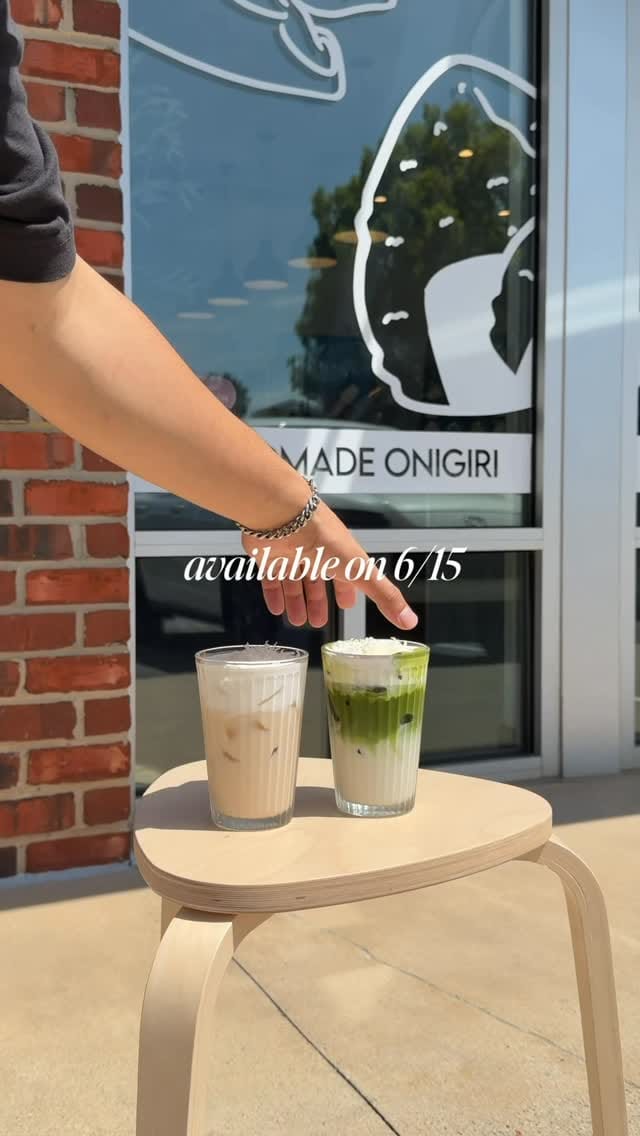Post 9 by B&K Tea Cafe on Instagram (video)