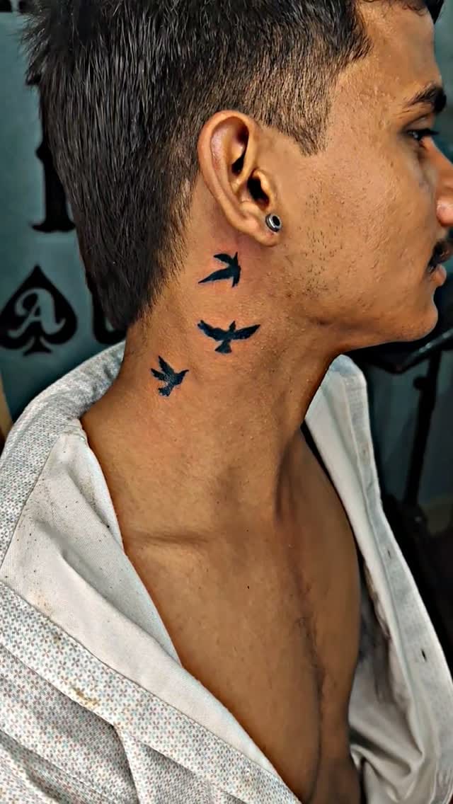 Post 3 by Sumit (Tattoist Artist) on Instagram (video)