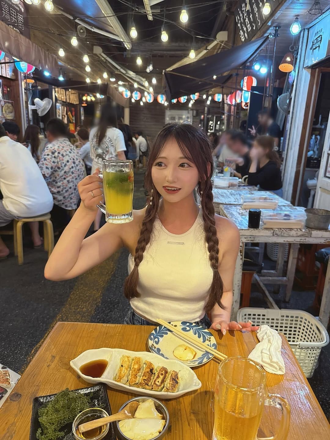 Post 8 by hinano on Instagram (carousel)