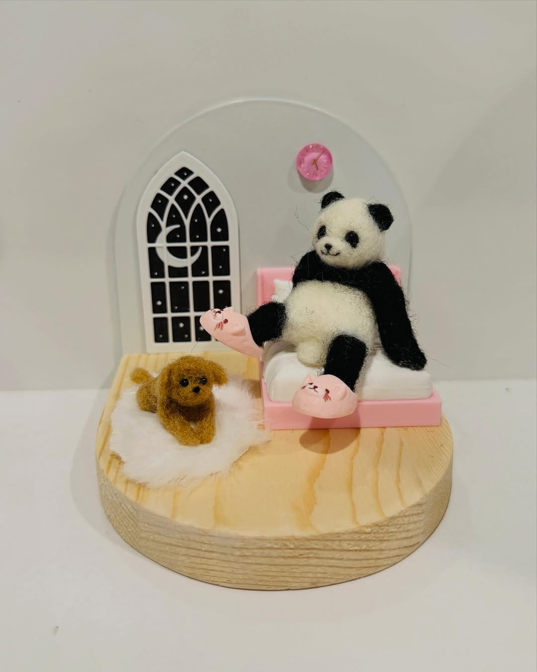 Post 6 by Makiko| 癒しパンダ作家 ・羊毛フェルト講師　Makiko | Needle Felting Panda Artist on Instagram (image)