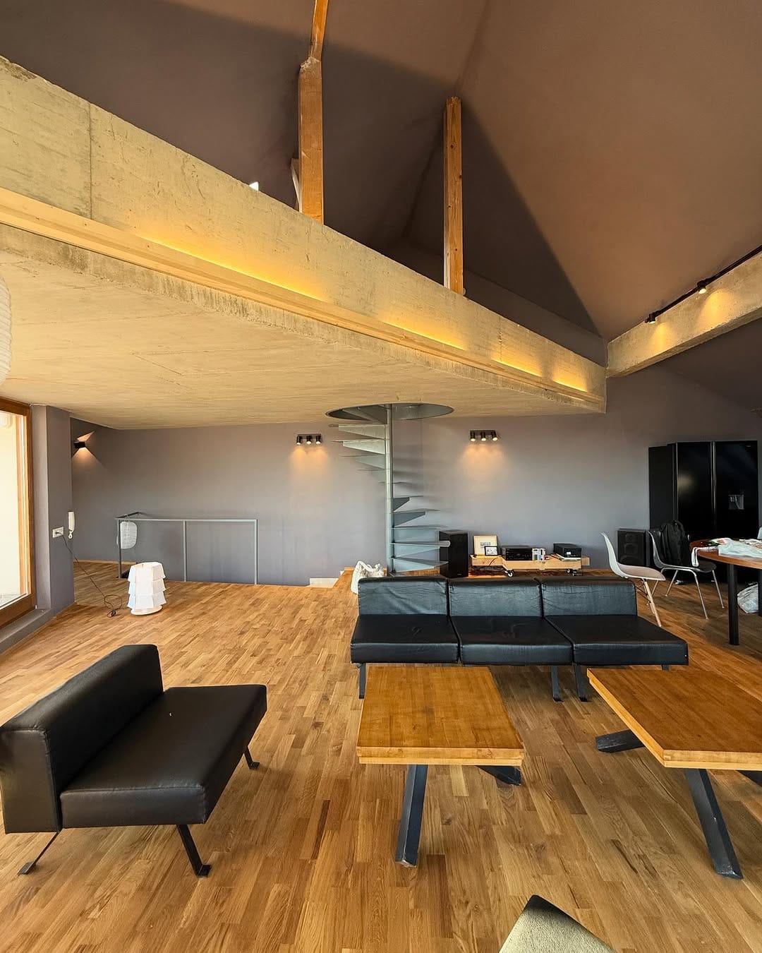 Post 9 by Pacarizi Studio on Instagram (image)
