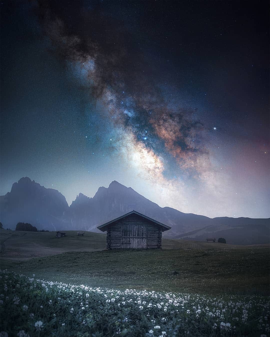 Post 7 by Dario Carminati on Instagram (image)