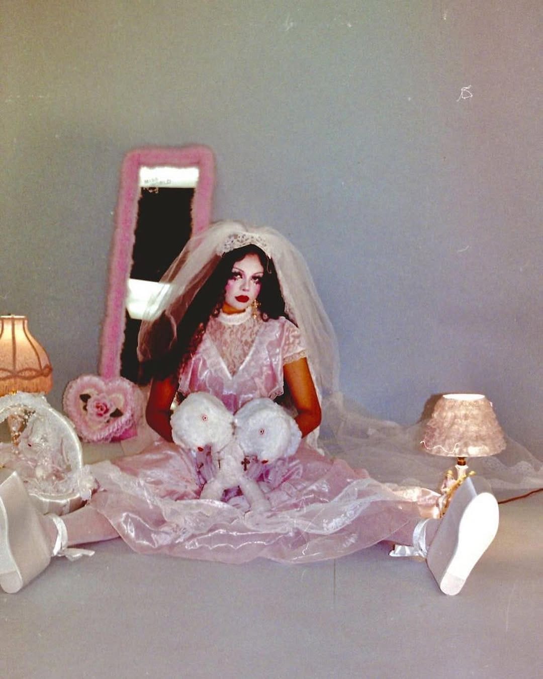 Post 10 by 𝔬𝔩𝔦𝔳𝔦𝔞 on Instagram (carousel)