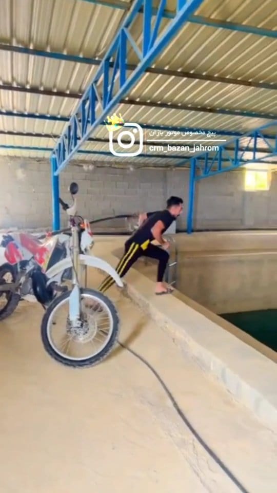 Post 10 by 🎌سی ار ام بازان جهرم🎌 on Instagram (video)