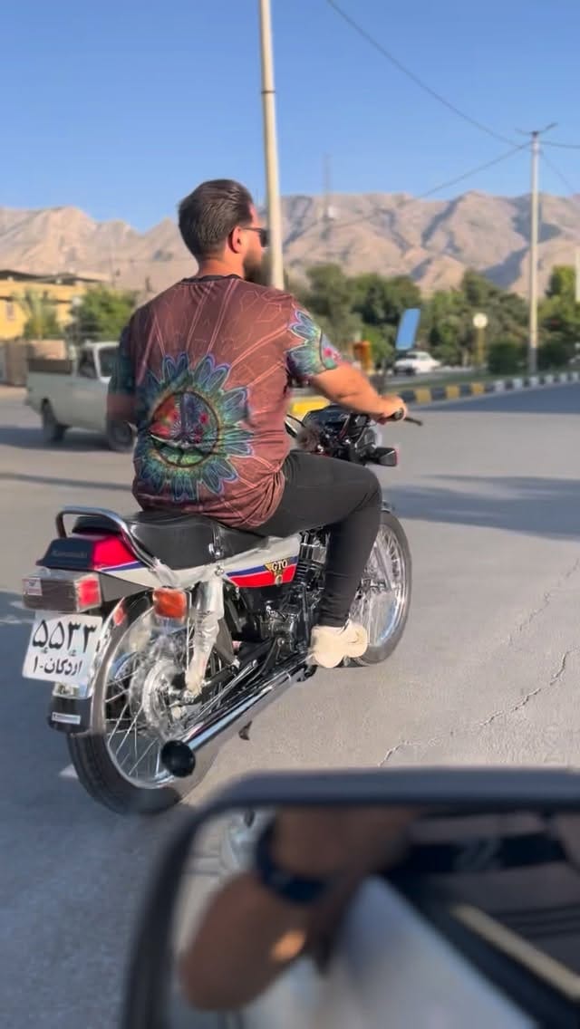 Post 2 by 🎌سی ار ام بازان جهرم🎌 on Instagram (video)