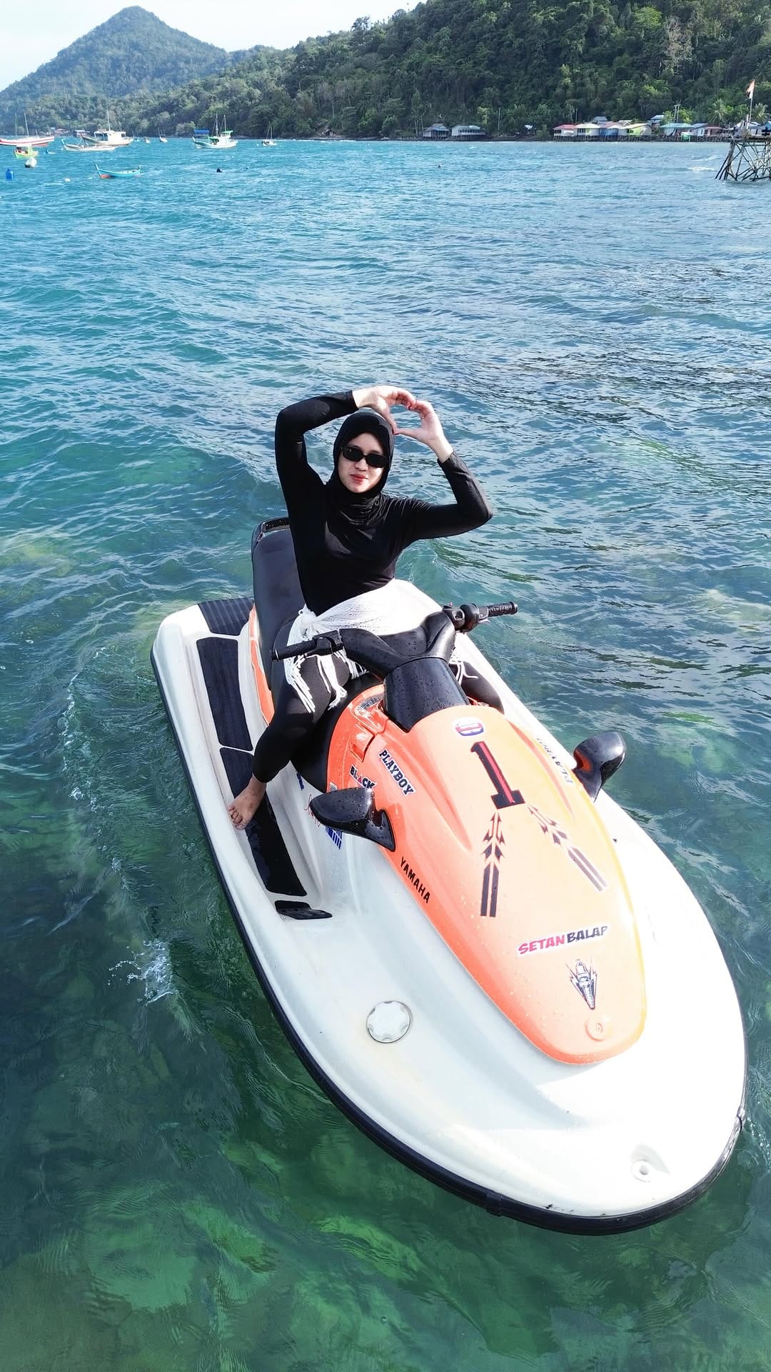 Post 10 by Biyya on Instagram (video)