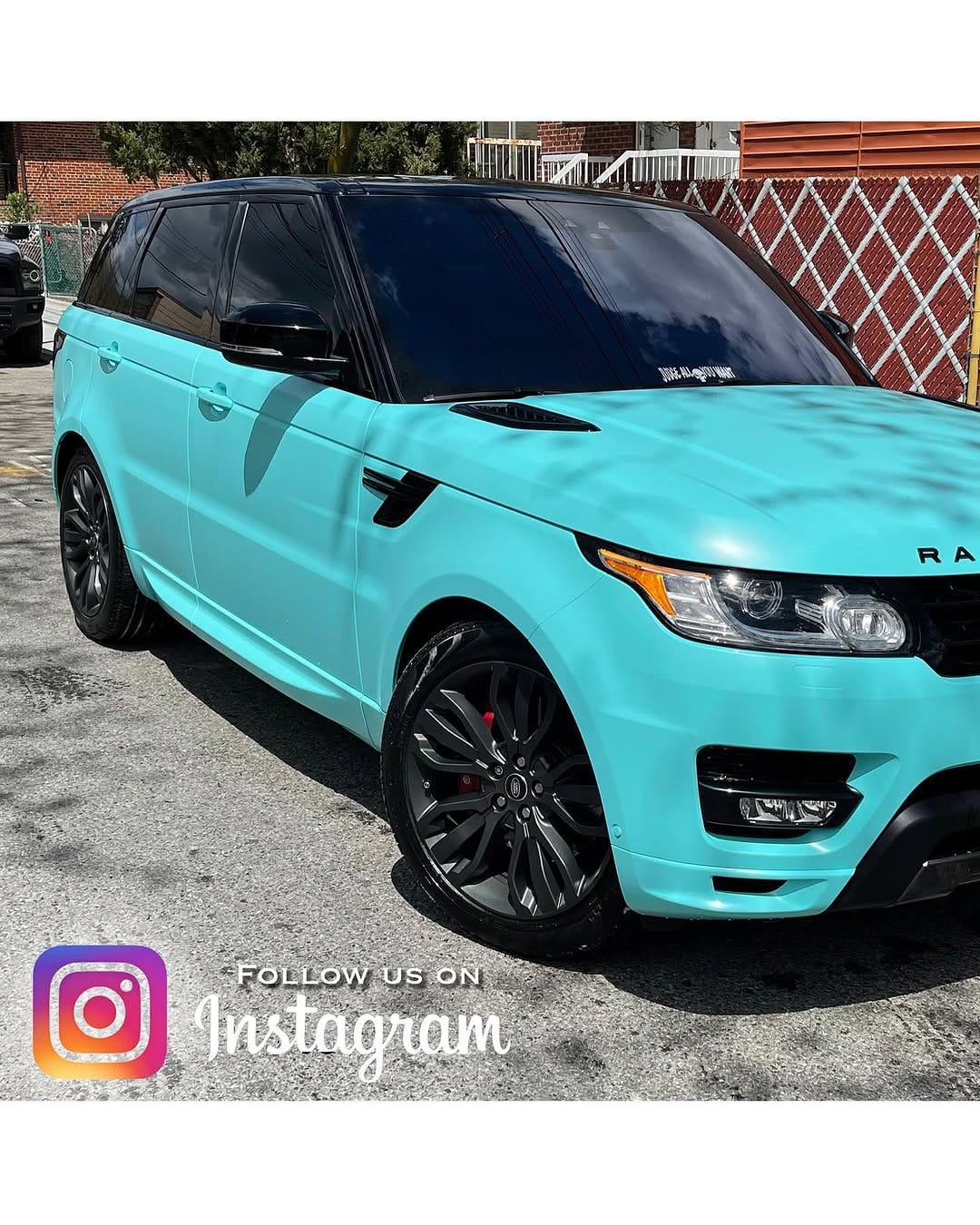 Post 5 by "InterStyle" carwrapping on Instagram (carousel)
