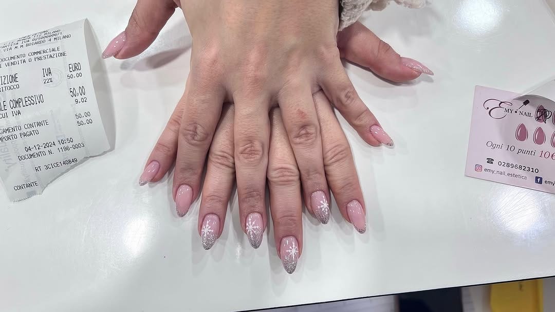 Post 7 by Emy nail on Instagram (image)