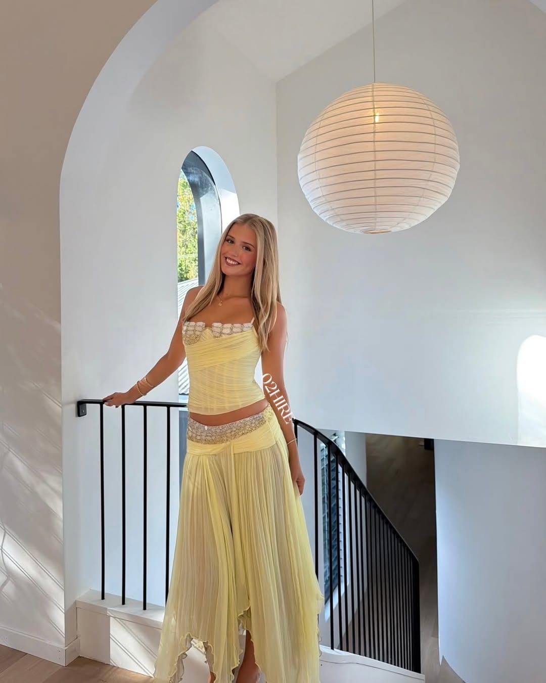 Post 4 by 02HIRE - Dress Hire on Instagram (image)