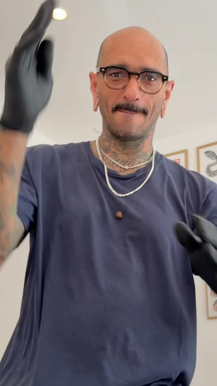 Post 5 by Taioba / Tattoo artist in Copenhagen on Instagram (video)