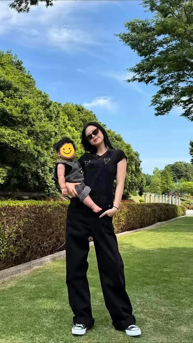 Post 6 by 𝐦 𝐚 𝐮 𝐢 on Instagram (video)