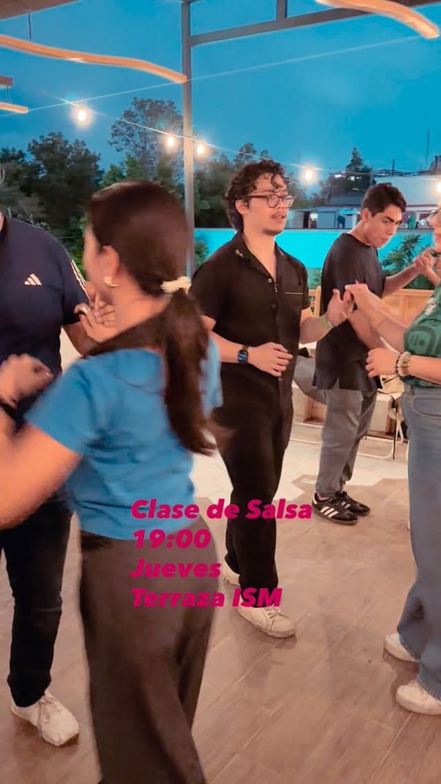 Post 9 by ISM Mexico Salsa & Bachata on Instagram (video)