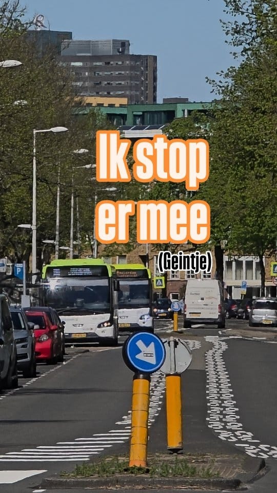 Post 8 by Bus 80 spotter on Instagram (video)