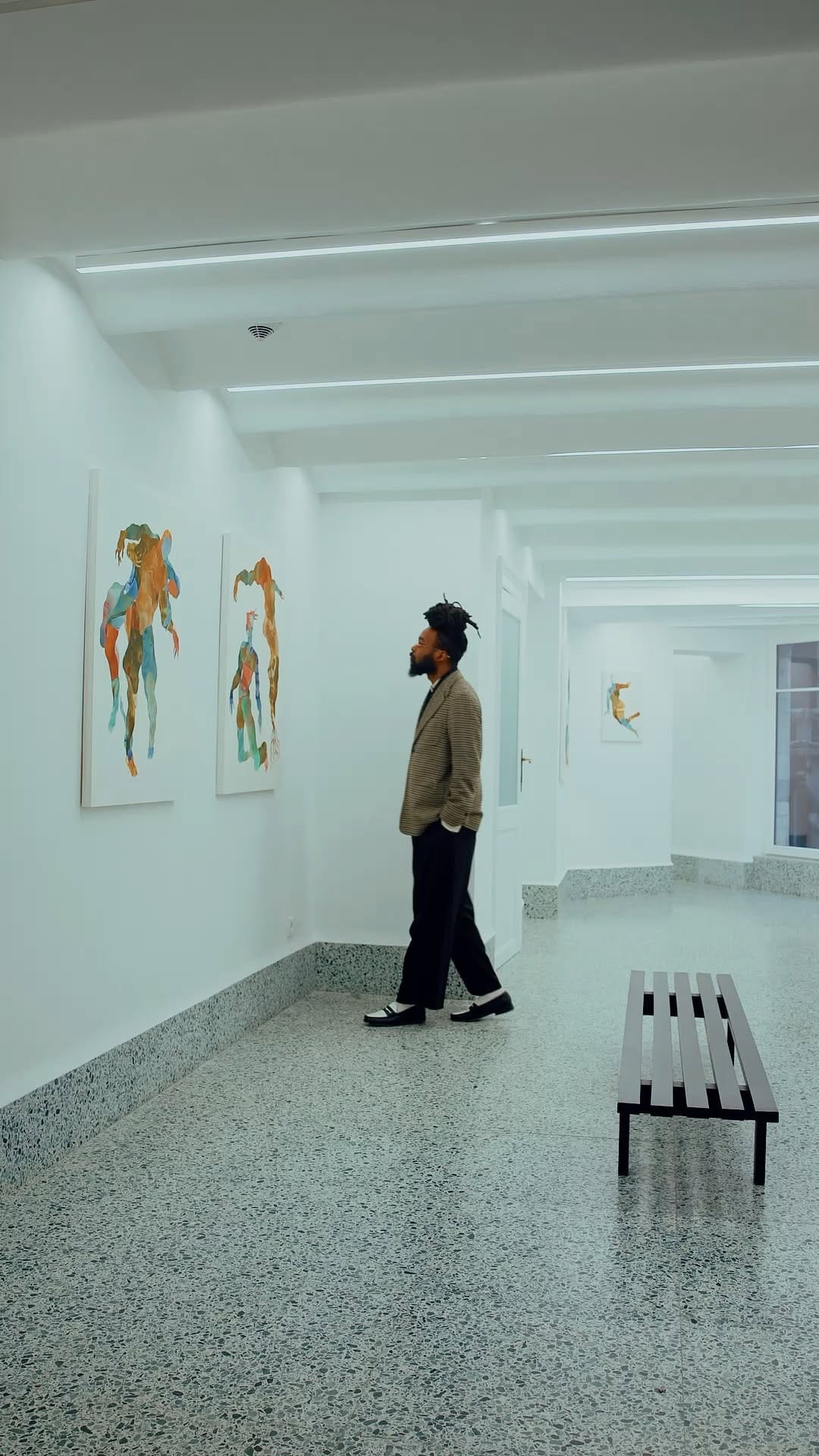 Post 7 by Ousmane Bâ on Instagram (video)