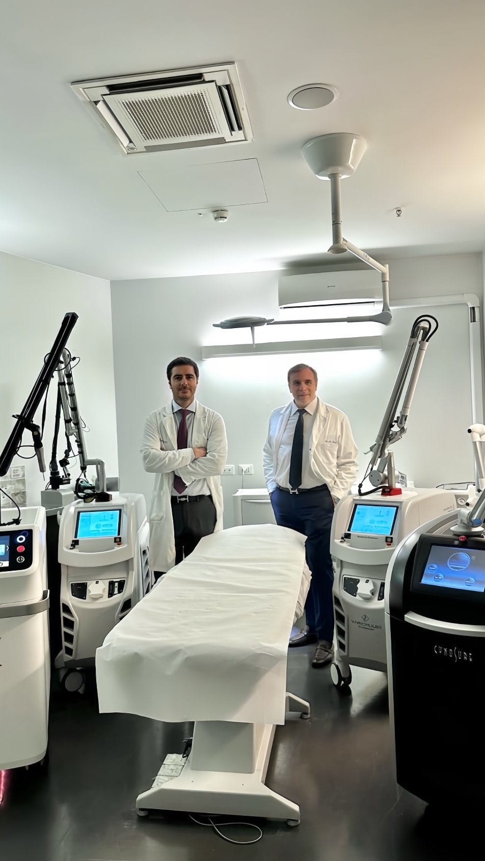 Post 8 by LASER CLINIC MILANO | Chirurgia Plastica | Rimozione tatuaggi on Instagram (video)