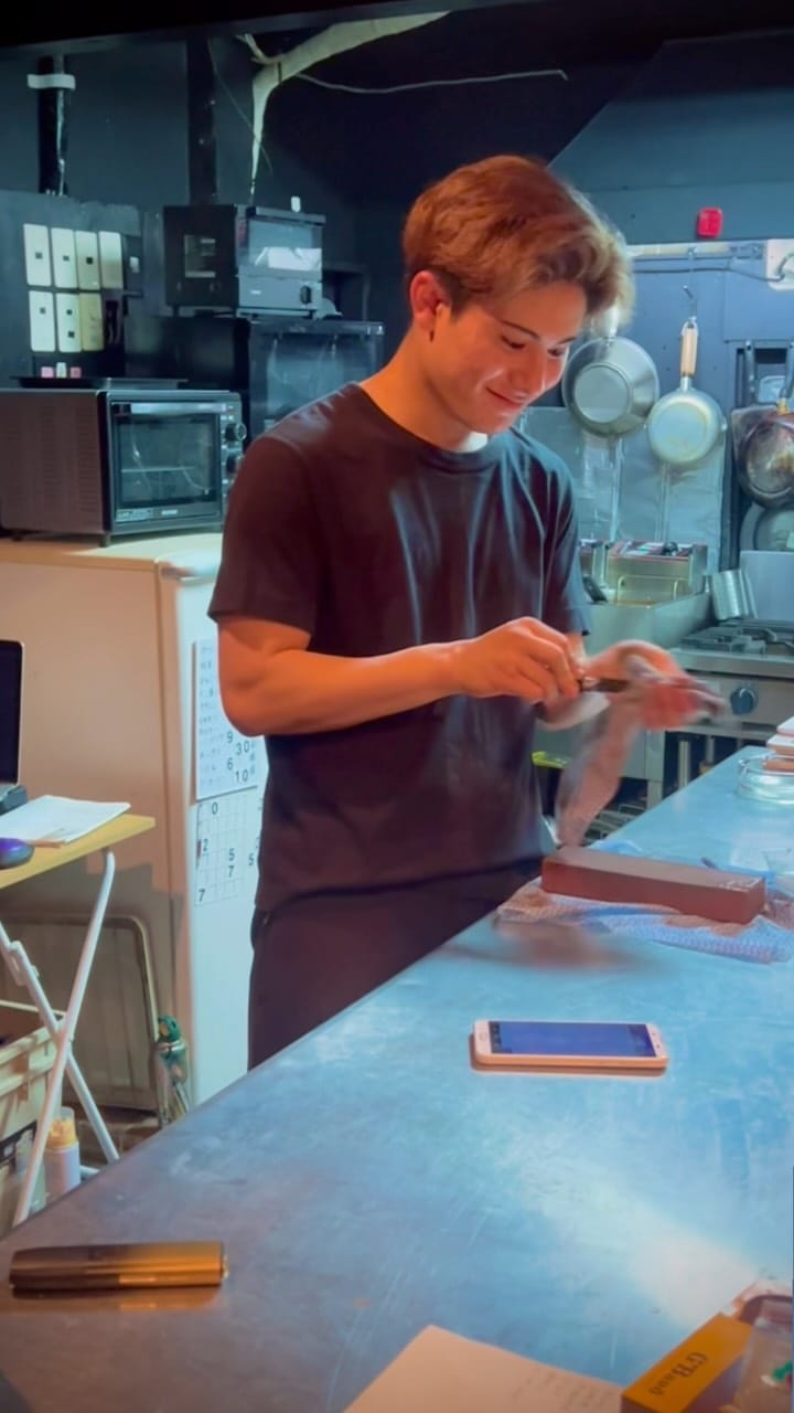 Post 1 by YOSHITSUGU on Instagram (video)