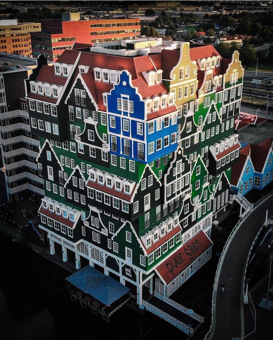 Post 10 by Visit_Netherlands 🇳🇱 on Instagram (image)