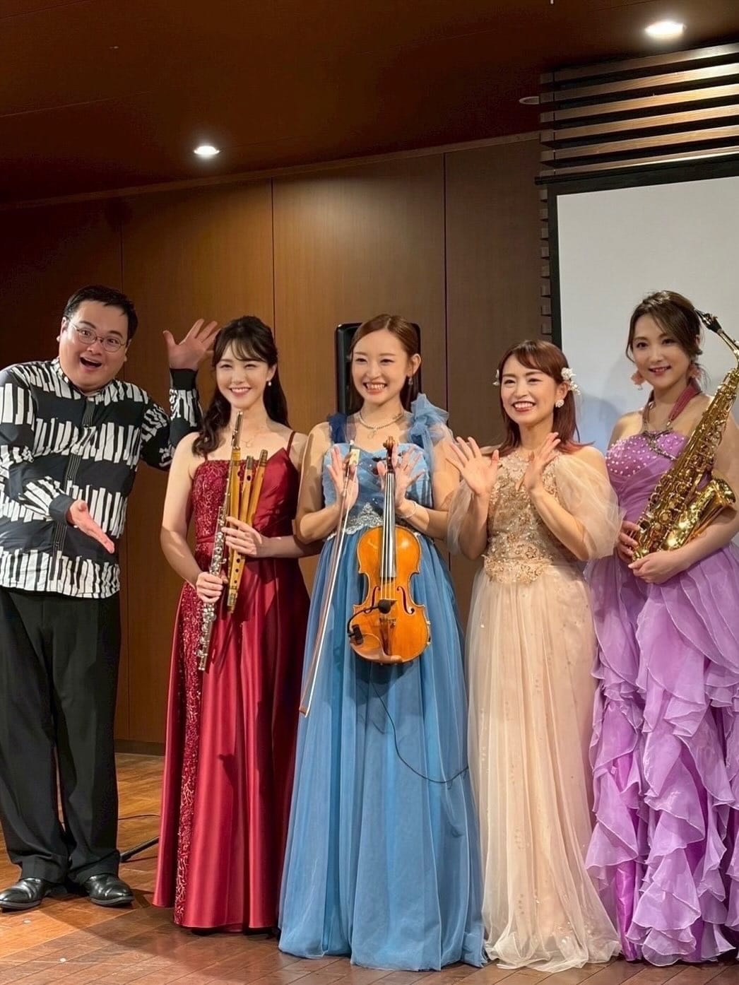 Post 2 by yu mashiko_violin on Instagram (carousel)