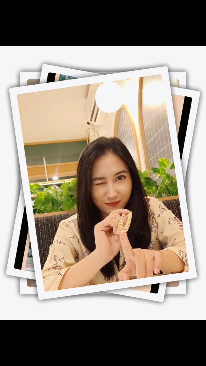 Post 10 by Anisa Kamila on Instagram (video)