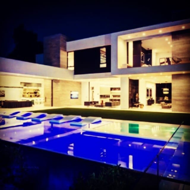 Post 9 by ZTNYC Agency on Instagram (image)