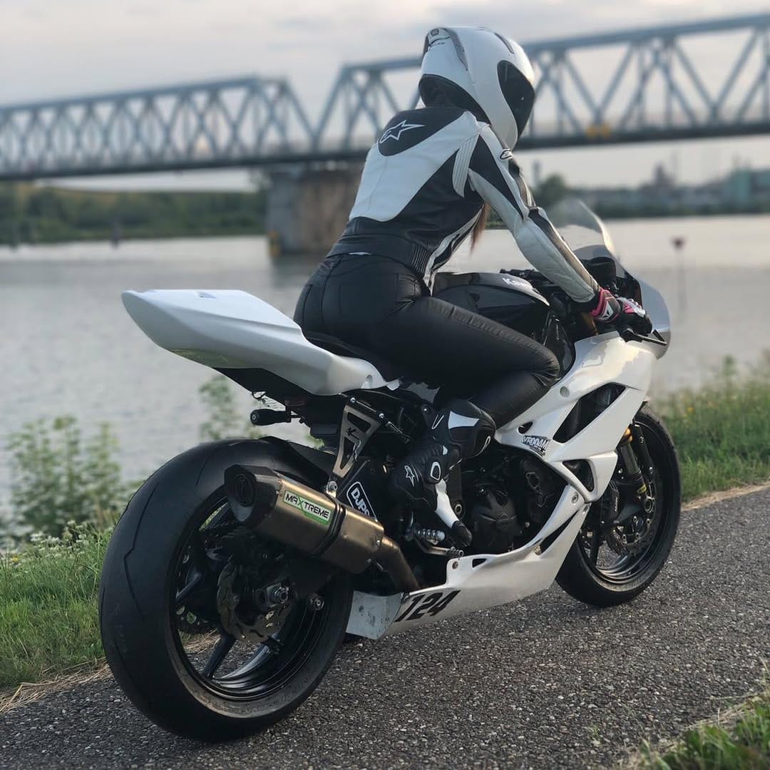 Post 10 by KTM EXC 125 | SUPERMOTO on Instagram (image)