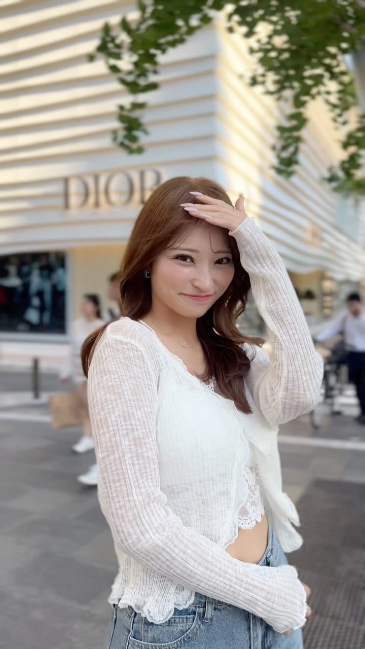 Post 2 by ririka on Instagram (video)