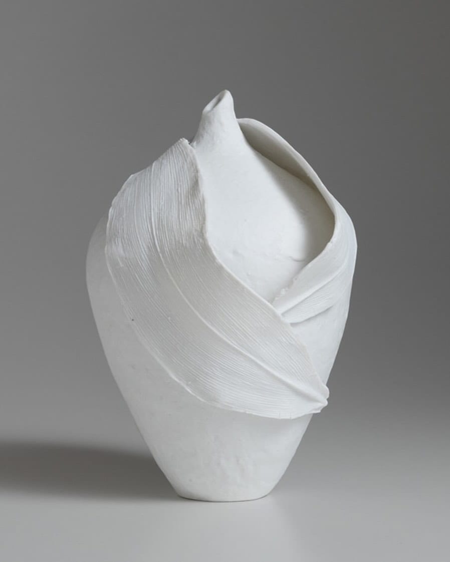 Post 3 by Mirit Weinstock Jewelry / Ikebana / Art on Instagram (image)
