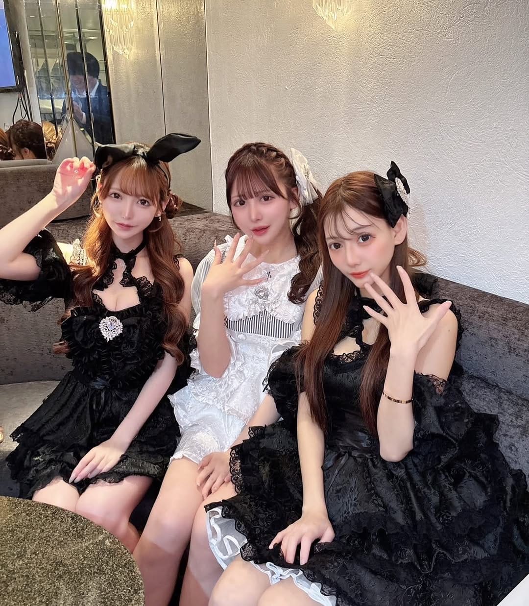 Post 6 by める✧︎໒꒱/ジャングル東京 on Instagram (image)