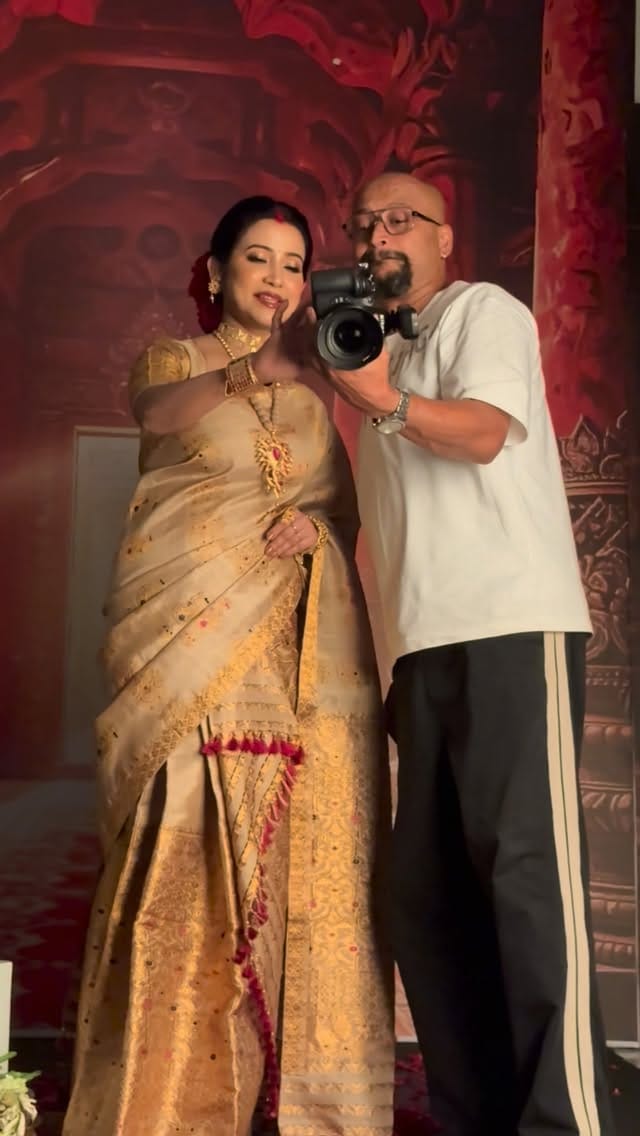 Post 2 by Kamal Dey on Instagram (video)