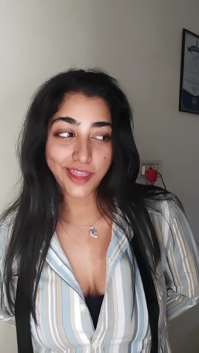Post 5 by Visha Parashar on Instagram (video)