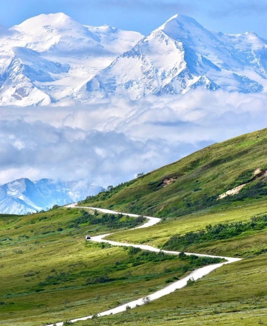 Post 8 by Travel/Adventure/Lifestyle on Instagram (image)