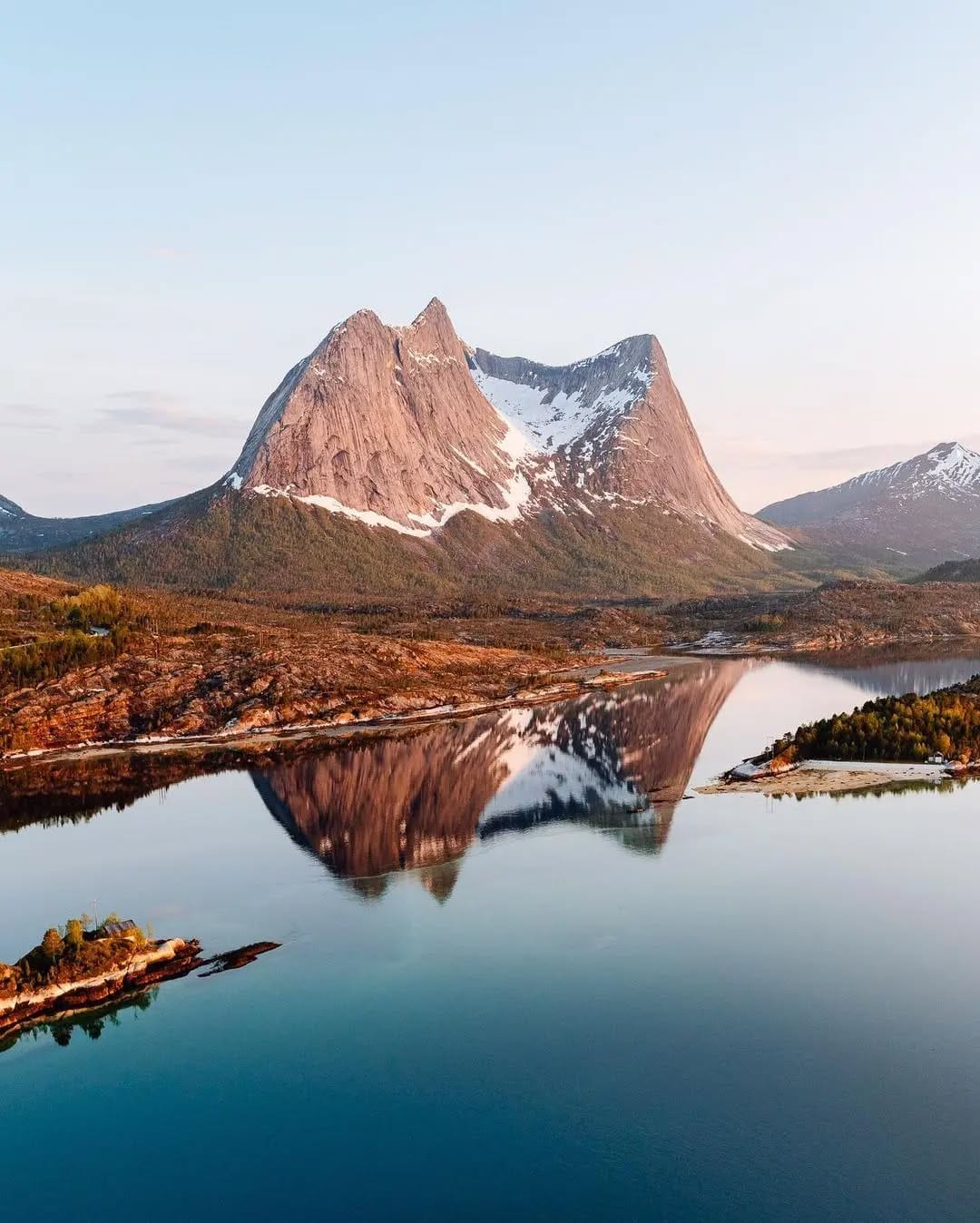 Post 3 by Travel/Adventure/Lifestyle on Instagram (image)