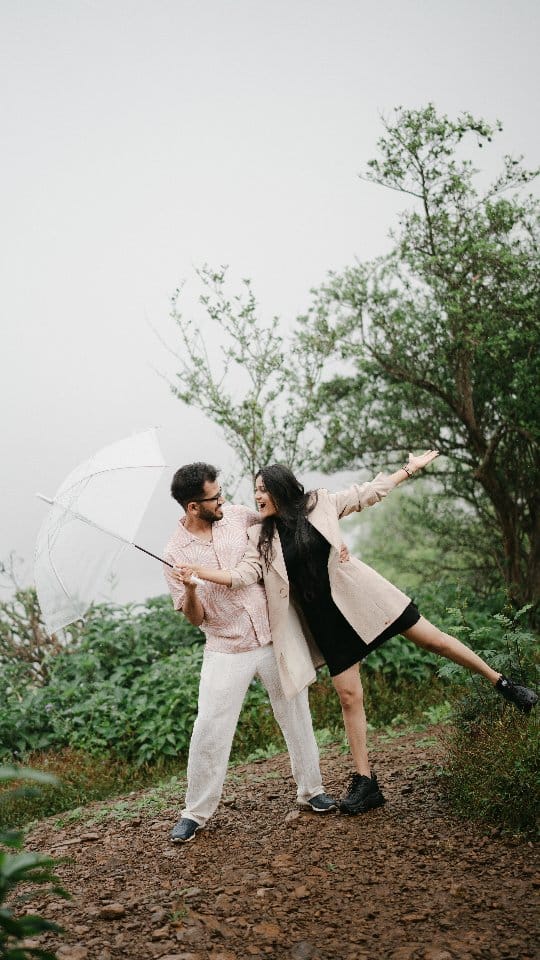Post 7 by Ronit Lohar on Instagram (video)